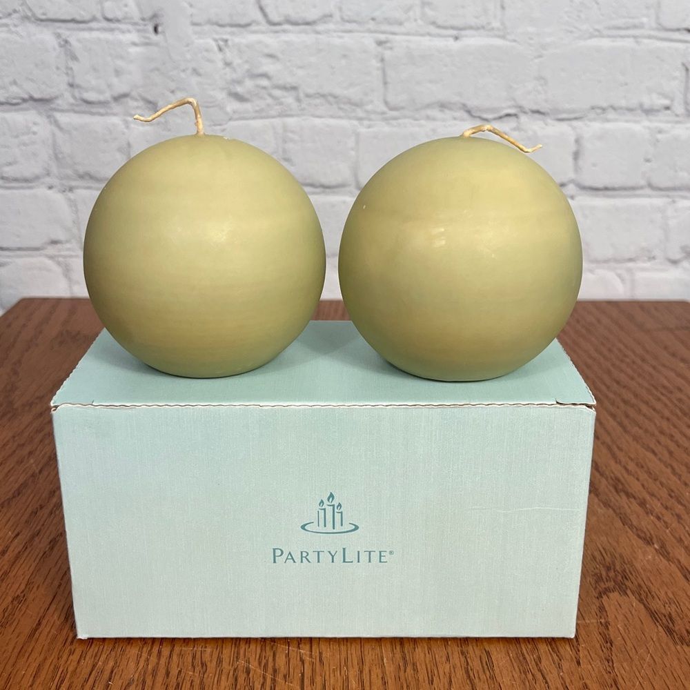PartyLite Pair of 3” Ball Candles New in Box Ginger Apple Q36529